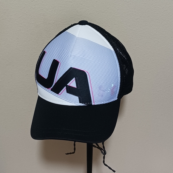 Under Armour Other - Under Armour Trucker Hat Youth Cap Black White Pink Holagram Logo Velcro Strap